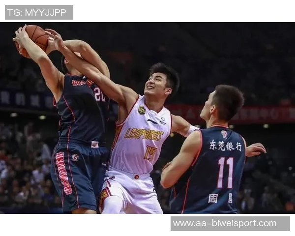 在家乡长沙参赛于德豪邀请全队共享正宗湖南美食盛宴