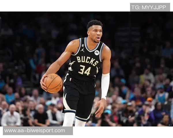 字母哥半场表现抢眼13分钟内砍下14分5篮板罚球全中展现实力 字母哥半场表现抢眼13分钟内砍下14分5篮板罚球全中展现实力