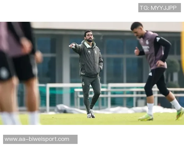 西媒报道阿韦洛亚在更衣室遭遇质疑球员们认为他只是过渡教练